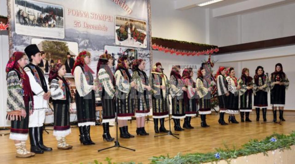 Grupul vocal „Flori de pe Dorna”