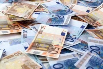 Restanțele sucevenilor la creditele în lei și valută au crescut în primele 11 luni ale anului trecut cu 22 de milioane de euro