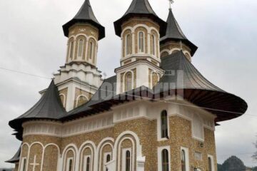 Biserica "Sfântul Ioan Botezătorul" din Pojorâta