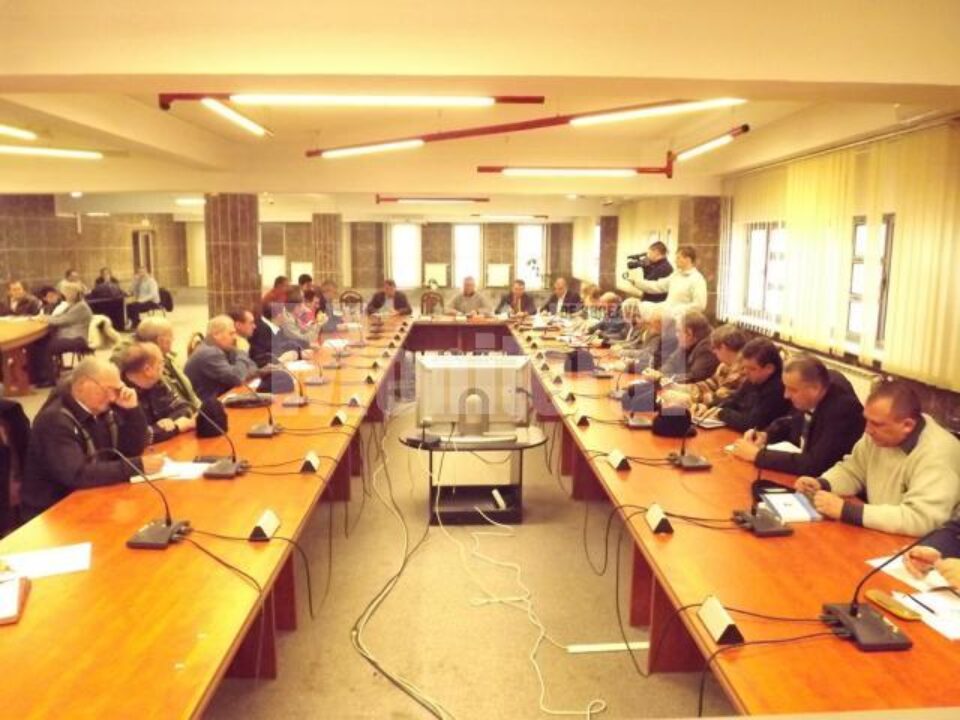 Asociațiile de proprietari au fost avertizate în privința opririi căldurii pentru blocurile rău-platnice Asociațiile de proprietari au fost avertizate în privința opririi căldurii pentru blocurile rău-platnice