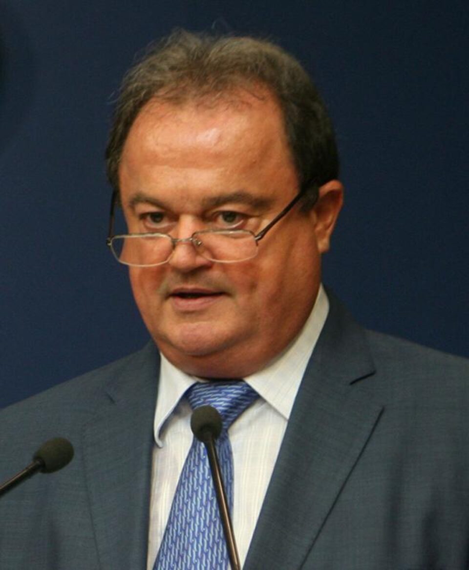 Blaga: Voi propune excluderea primarilor PDL care au făcut campanie contracandidaților partidului Blaga: Voi propune excluderea primarilor PDL care au făcut campanie contracandidaților partidului