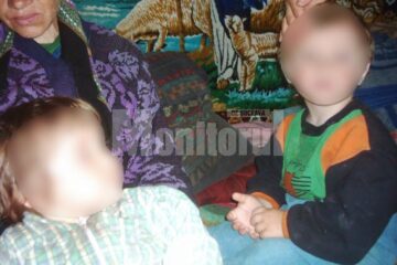 Familiile care vor să adopte preferă copii cu vârste cuprinse între 0–3 ani, clinic sănătoși, mulți optând pentru fetițe