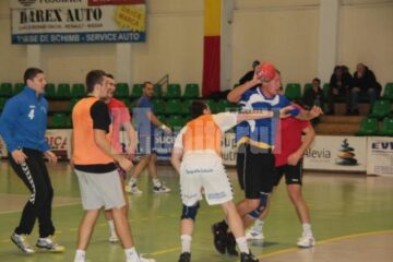 Meciul dintre cele două echipe sucevene a adus multe goluri
