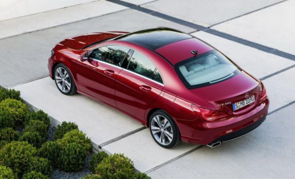 Mercedes a lansat noul coupe CLA