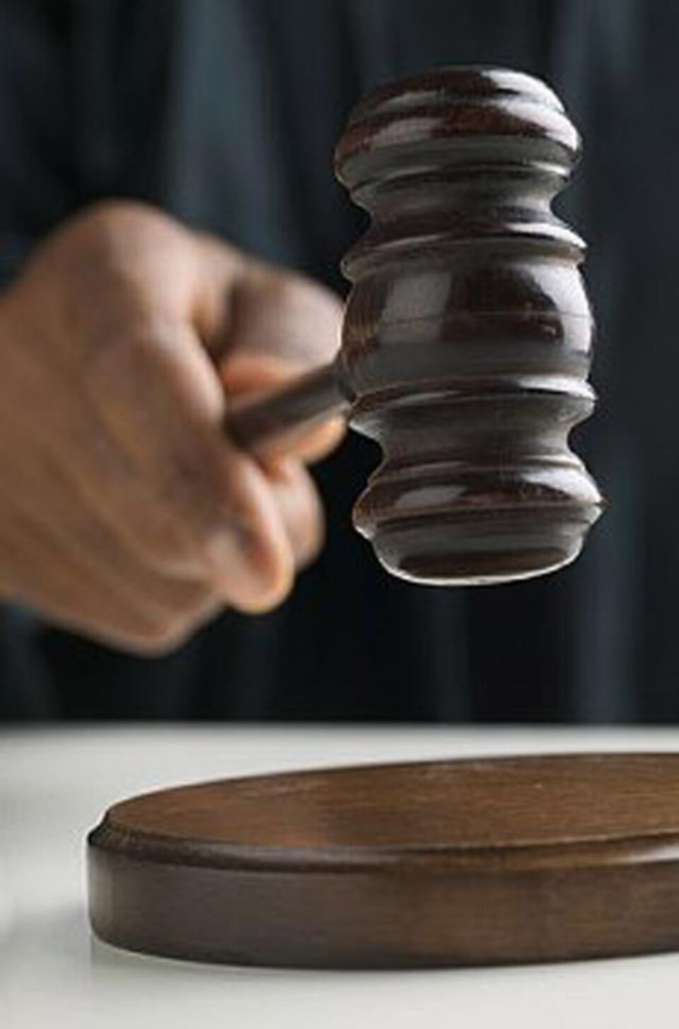 Procedura medierii devine obligatorie de la 1 februarie, în caz contrar judecătorii urmând să respingă cererea de chemare în instanță. Foto: CORBIS Procedura medierii devine obligatorie de la 1 februarie, în caz contrar judecătorii urmând să respingă cererea de chemare în instanță. Foto: CORBIS