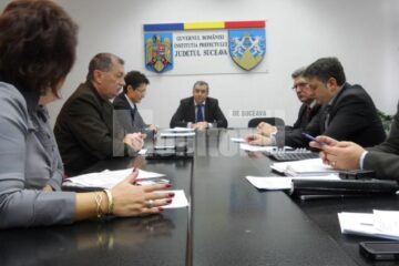 Prefectul Florin Sinescu a solicitat verificarea condițiilor în care sunt depozitate produsele din programul „ Laptele și cornul”