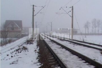 calea ferată Verești-Bănești în dreptul satului Hancea