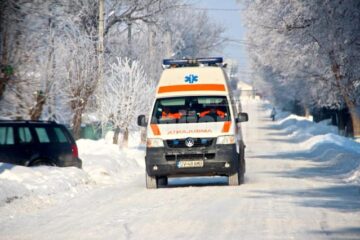 Pe 7 ianuarie bărbatul a fost adus la Suceava cu o mașină a Serviciului Județean de Ambulanță Suceava