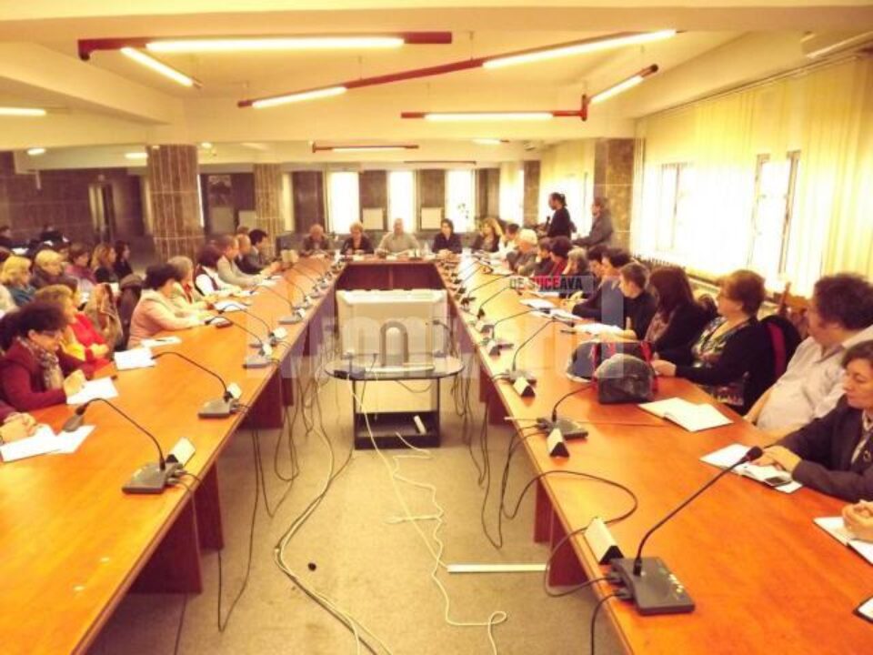 Bugetul alocat învățământului a fost discutat ieri cu directorii de școli din Suceava