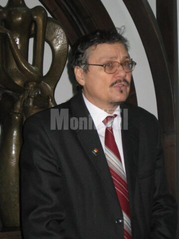 Prof. dr. Mugur Andronic