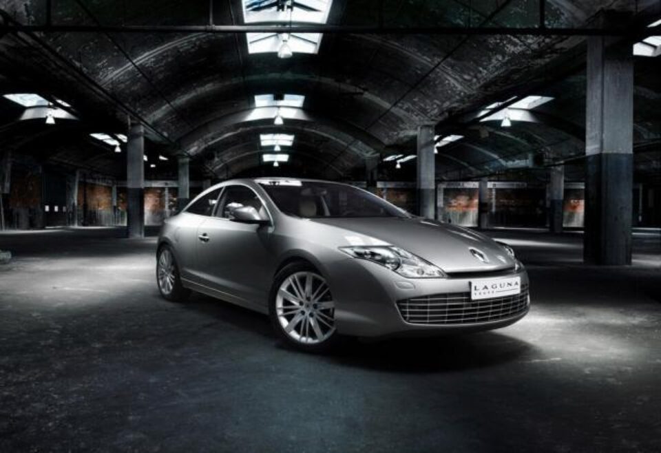 Renault Laguna, simfonia formelor rafinate