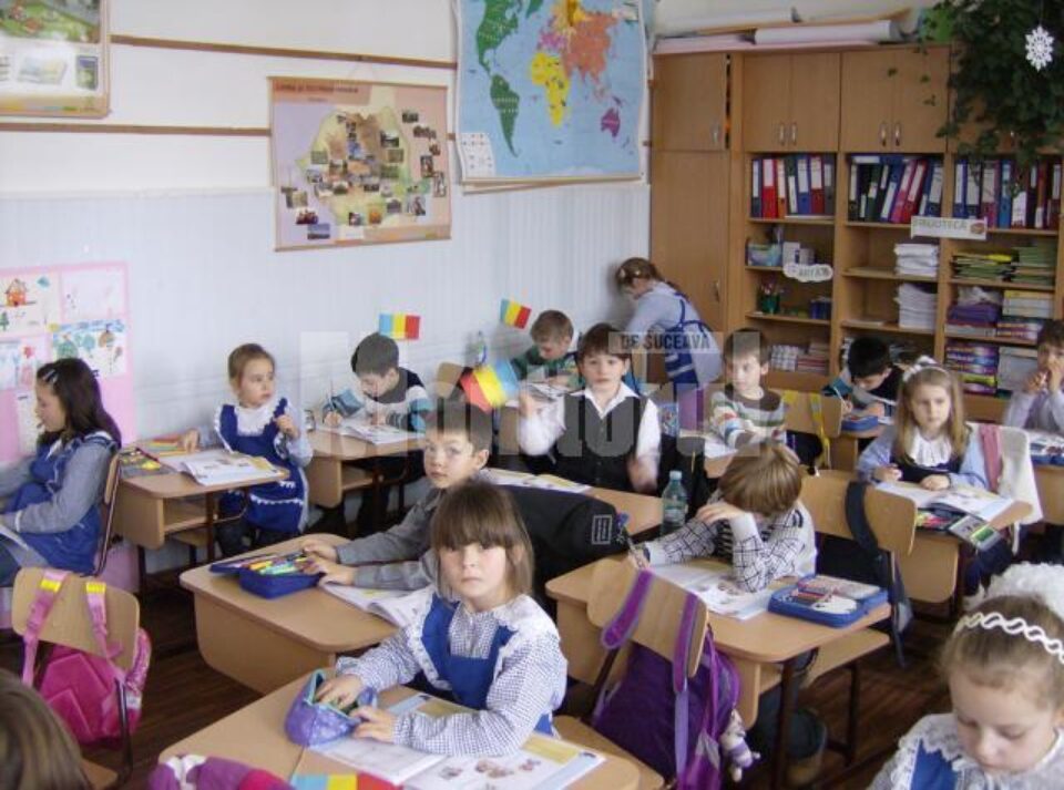 Elevii Școlii Gimnaziale „Ion Creangă” au marcat Unirea din 24 Ianuarie Elevii Școlii Gimnaziale „Ion Creangă” au marcat Unirea din 24 Ianuarie