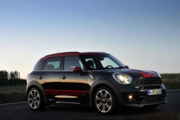 Mini John Cooper Works Countryman înseamnă sportivitate pură