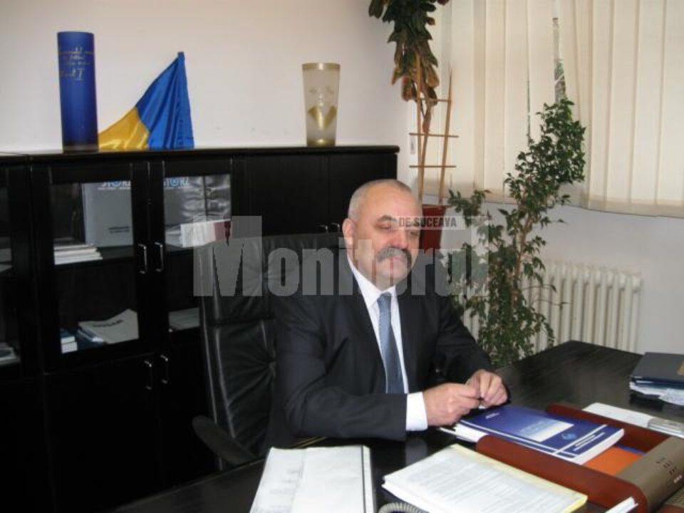Vasile Rîmbu: „În cazul în care cuantumul acestei taxe ar rămâne la 10 lei, consider că este o sumă modică ce nu e apăsătoare pentru bolnavi, ea având caracter de simbol” Vasile Rîmbu: „În cazul în care cuantumul acestei taxe ar rămâne la 10 lei, consider că este o sumă modică ce nu e apăsătoare pentru bolnavi, ea având caracter de simbol”