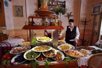 „Expoziții culinare cu vînzare”