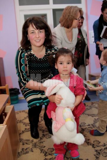 Ana Maria a venit la grădiniță de la un an și 10 luni