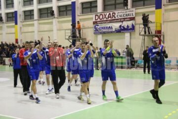 Universitatea Suceava se bucură de victoria obținută