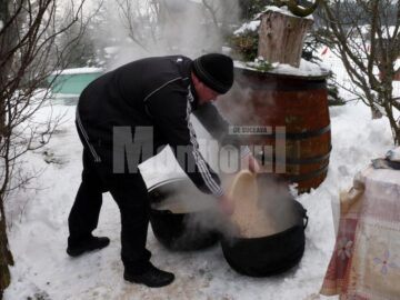 „Iarna în Poieniță” a reunit peste 200 de practicanți ai sporturilor de iarnă