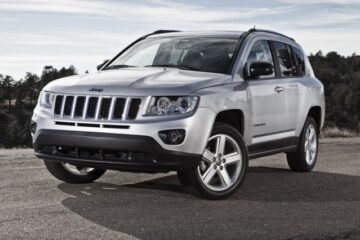 Jeep lucrează un crossover urban