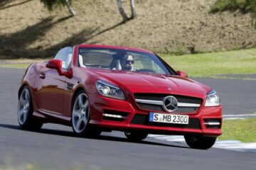Mercedes SLK, fascinație și inovație