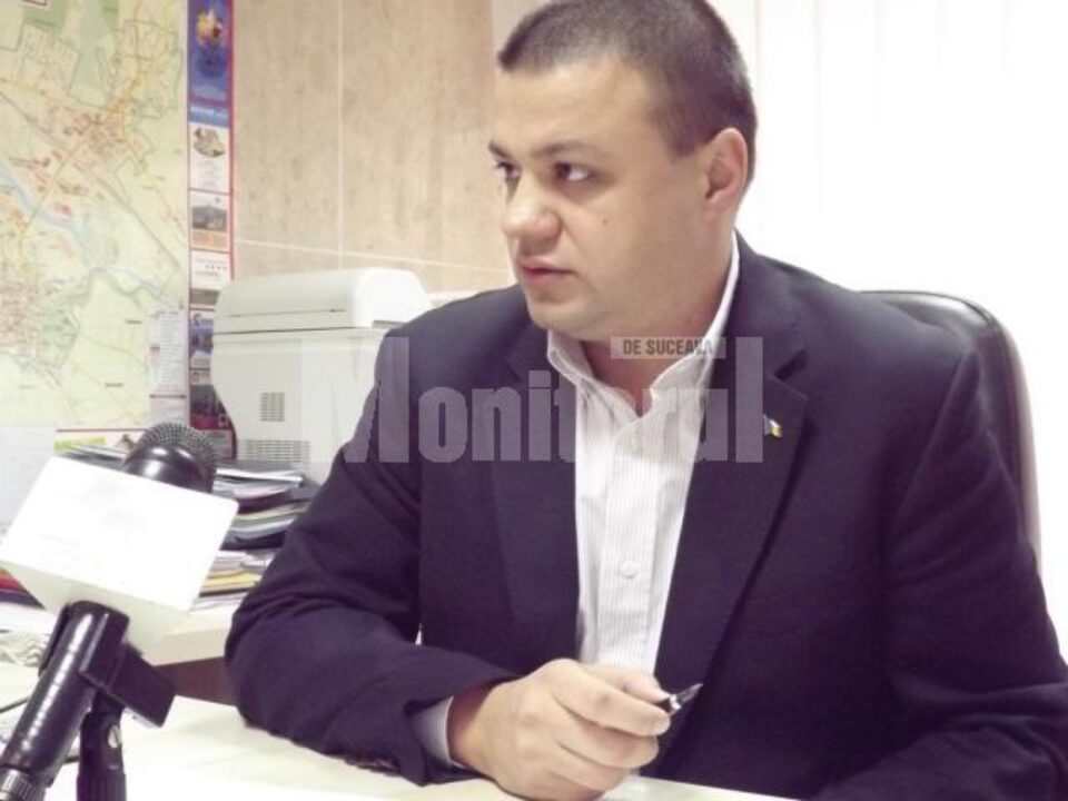 Ovidiu Doroftei: „Trebuie cu toții să facem un efort, să achităm atât datoriile foarte vechi, cât și cele recente” Ovidiu Doroftei: „Trebuie cu toții să facem un efort, să achităm atât datoriile foarte vechi, cât și cele recente”