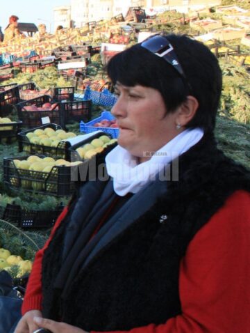 Hildegard Eisenhauer Strugariu deține o suprafață de cinci hectare de livadă pe care cultivă 80 de soiuri de măr și 14 soiuri de păr