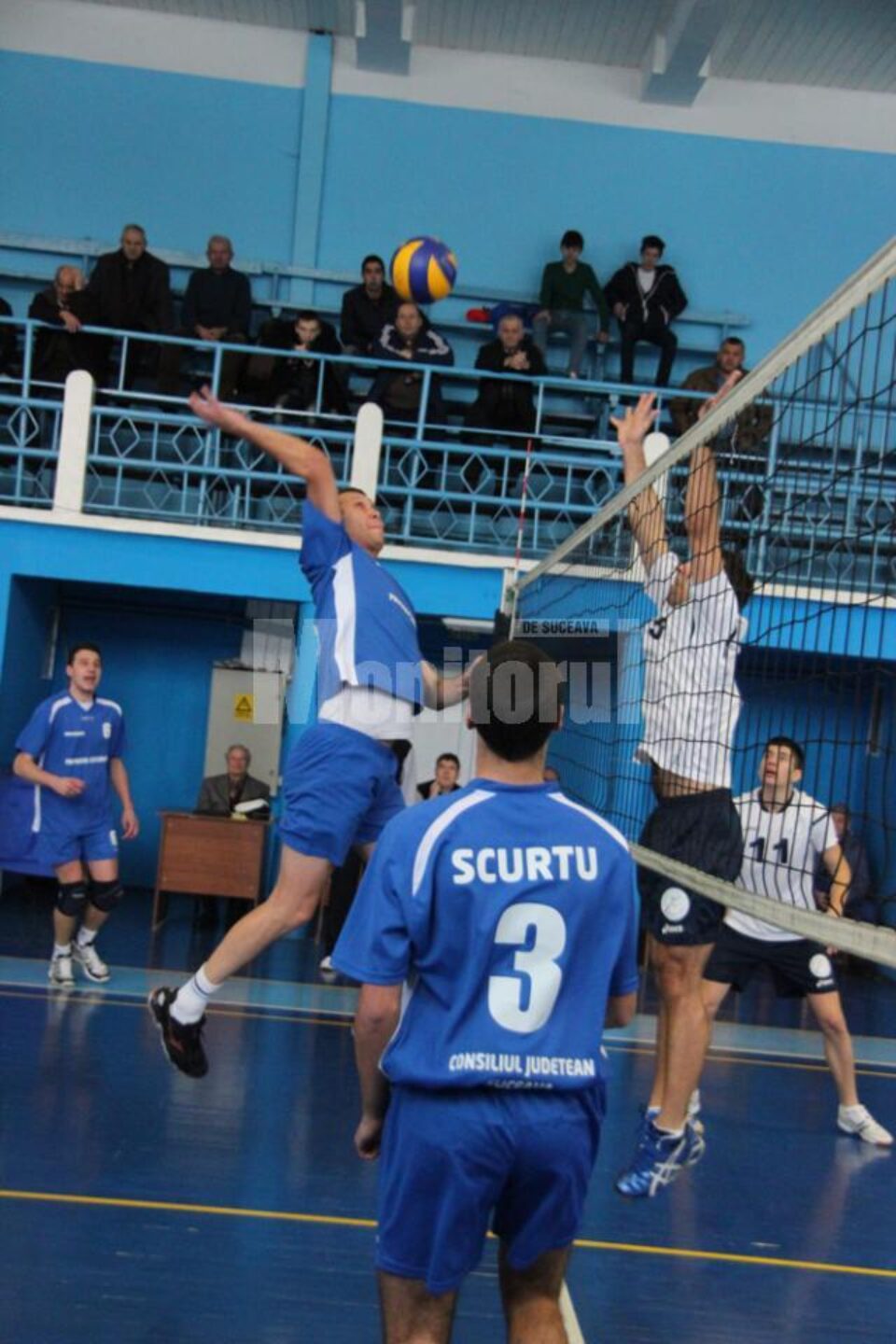 Voleibaliștii CSM Suceava se mențin pe poziția a doua în clasament, după meciul cu CSU Știința București, scor 3 – 0 pe seturi