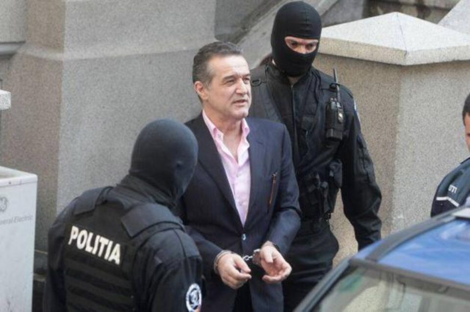 Becali, condamnat definitiv la 3 ani închisoare cu suspendare în dosarul sechestrării de persoane