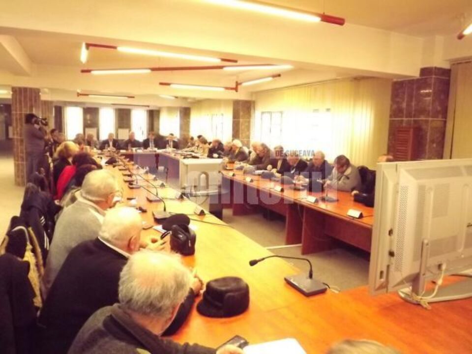 De încasările de la asociațiile de proprietari depinde asigurarea căldurii și apei calde în zeci de scoli, licee, grădinițe, creșe, la Spitalul Județean și la Universitatea Suceava
