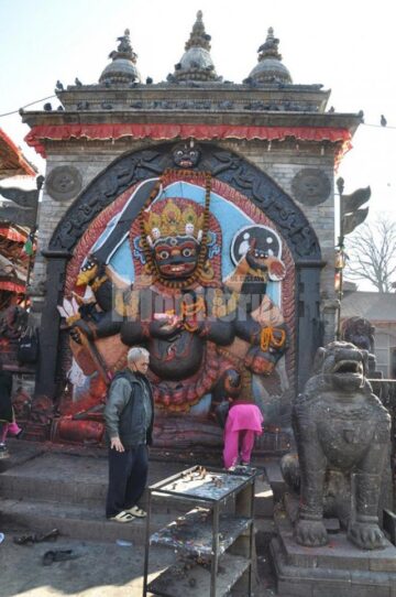 Shiva este venerat în Nepal