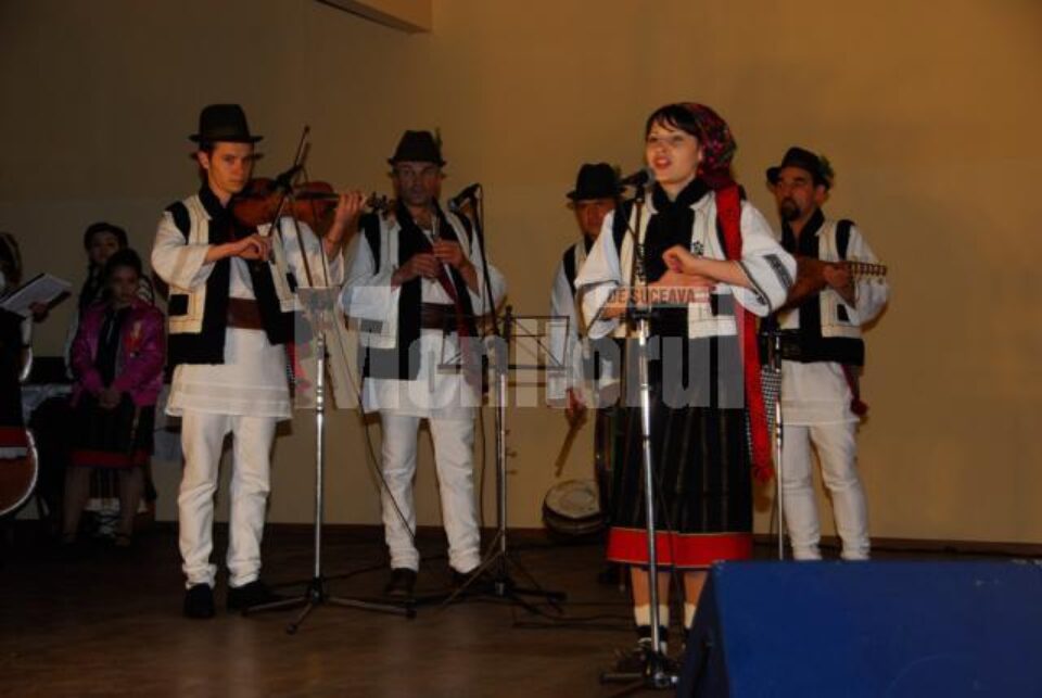 Taraful „Doru Cotos” din Straja