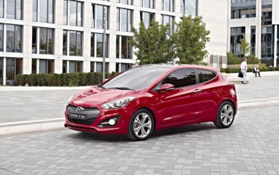 Hyundai introduce noul i30 în versiunea cu 3 uși