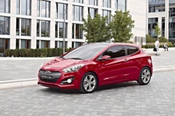Hyundai introduce noul i30 în versiunea cu 3 uși