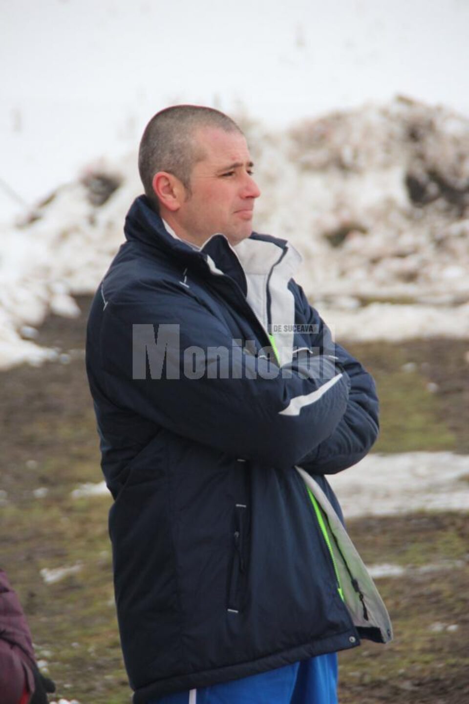Antrenorul Dănuț Mândrilă beneficiază de suportul comunității locale în tentativa de a promova cu FC Pojorâta în eșalonul al treilea Antrenorul Dănuț Mândrilă beneficiază de suportul comunității locale în tentativa de a promova cu FC Pojorâta în eșalonul al treilea