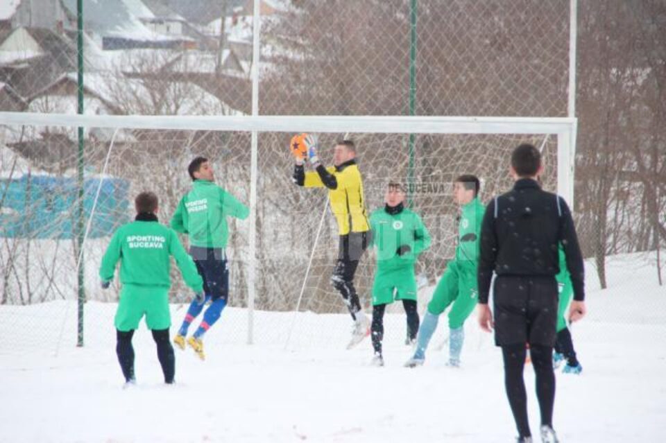 Hânțescu și-a părăsit coechipierii de la Sporting pentru un contract mai avantajos, la FC Vaslui Hânțescu și-a părăsit coechipierii de la Sporting pentru un contract mai avantajos, la FC Vaslui