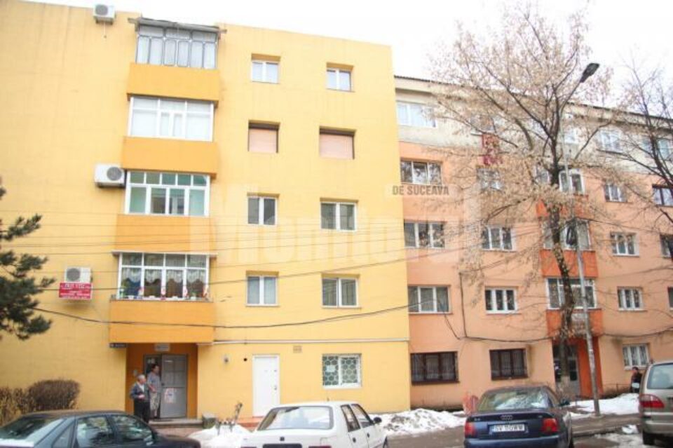 Toate scările de bloc la care a fost oprită apa rece la finele săptămânii trecute, în zilele de joi și vineri, au fost rebranșate la rețea Toate scările de bloc la care a fost oprită apa rece la finele săptămânii trecute, în zilele de joi și vineri, au fost rebranșate la rețea