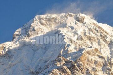 Annapurna Sud, în toată splendoarea dimineții