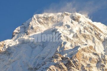Annapurna Sud, în toată splendoarea dimineții