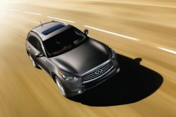 Infiniti lucrează la un SUV sport-coupe