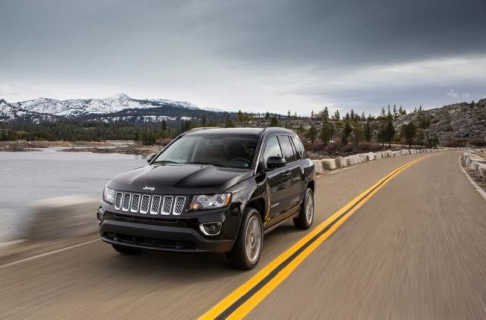 Jeep Compass este actualizat cu detalii proaspete