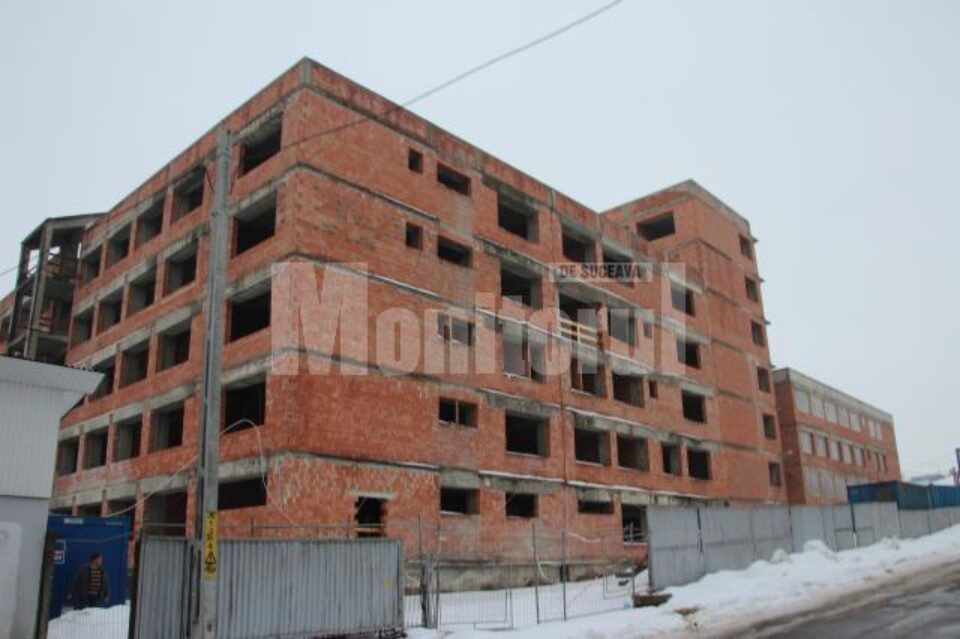 spitalul în construcție