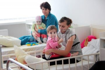 Pacienți ai secției de Pediatrie se bucură de condiții moderne