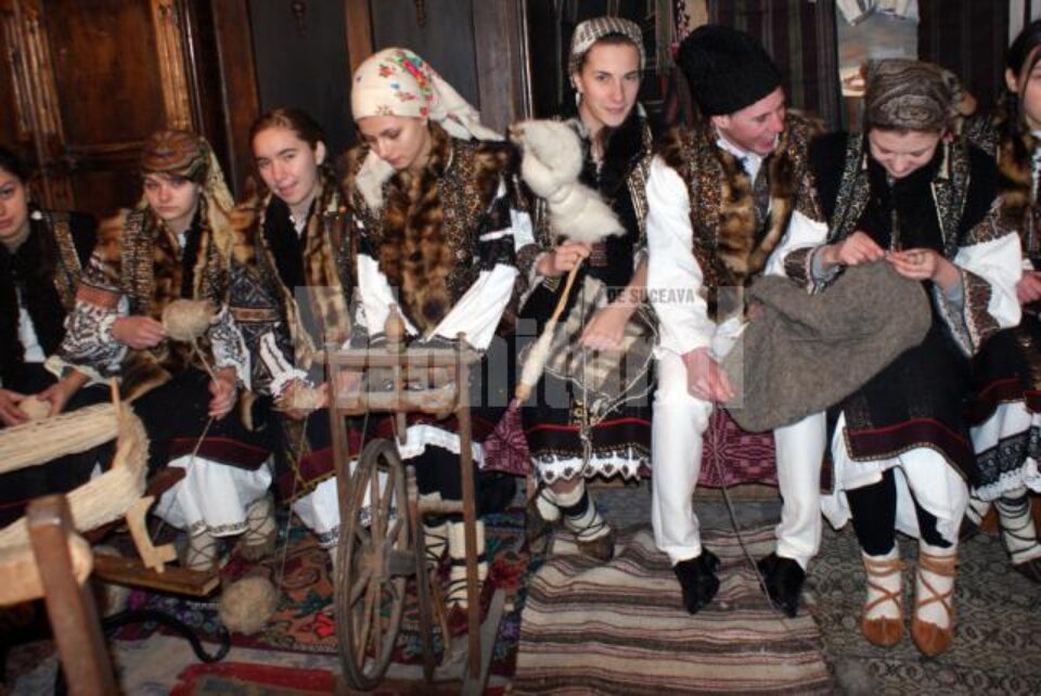 „Dragobete în Bucovina”, spectacol caritabil la Colegiul „Dragoș Vodă” din Câmpulung