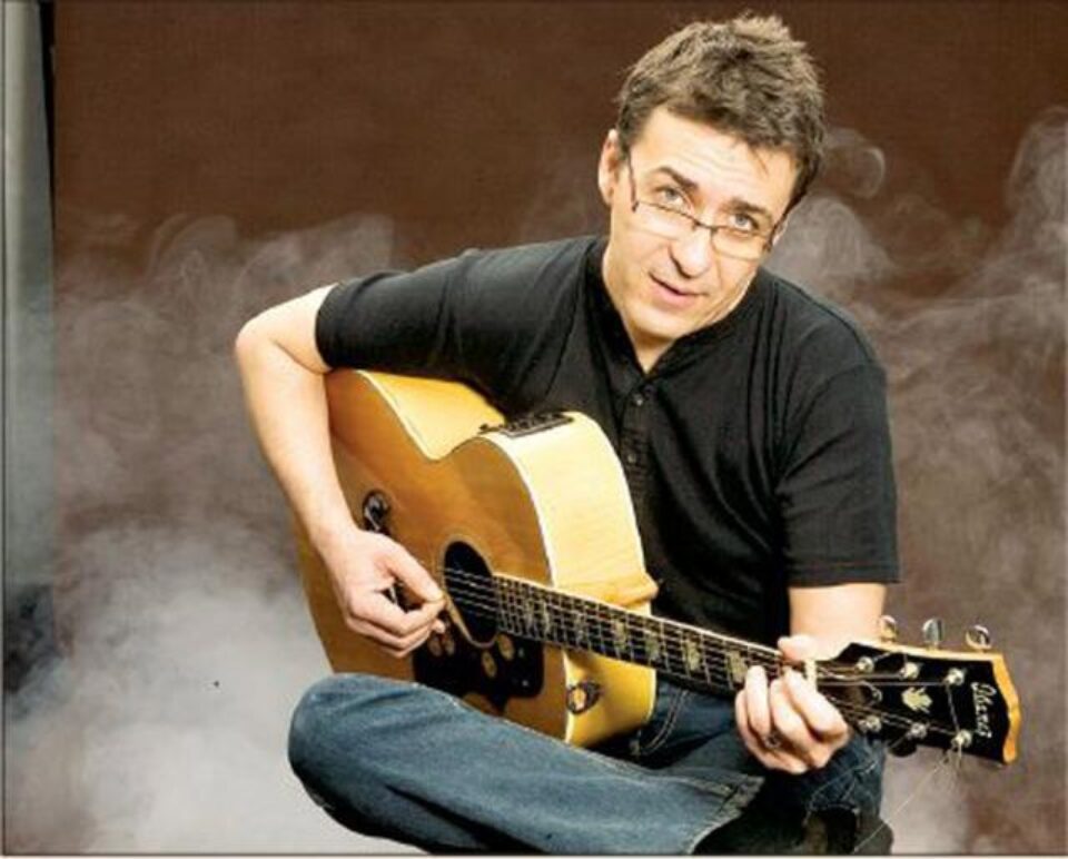 Florin Chilian va concerta la Iulius Mall de Ziua Femeii