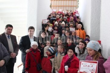 Toți cei 100 de participanți la acest concurs au primit diplome de participare