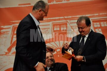 Blaga a primit de la Orest Onofrei un mărțișor mai special