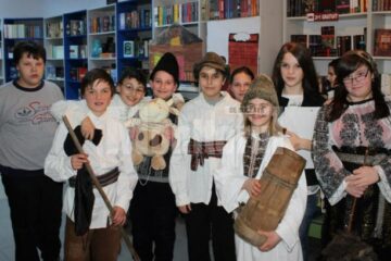 Elevii Școlii Gimnaziale George Voevidca