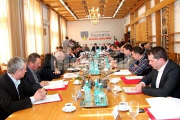 Consilierii județeni ai PDL nu au votat repartizarea sumelor pentru bugetele primăriilor