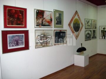 Expoziția de pictură, grafică și sculptură „Suprapuneri”