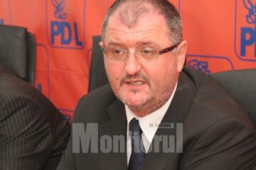 Orest Onofrei: „Ca membru PDL eu mă simt jignit să tot primesc lecții de la un bastard politic care își înjură mama, aici partidul, în numele unei paternități incerte”
